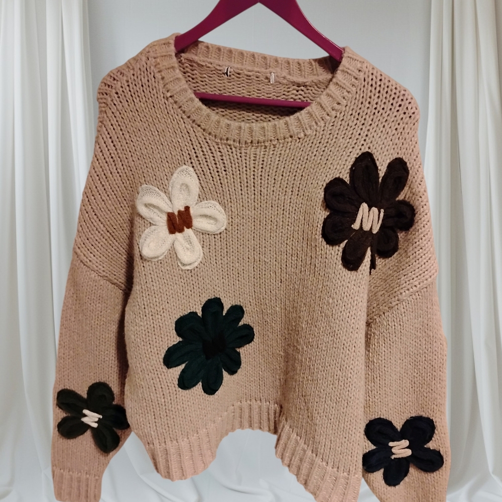 Chunky knit Beige Sweater.